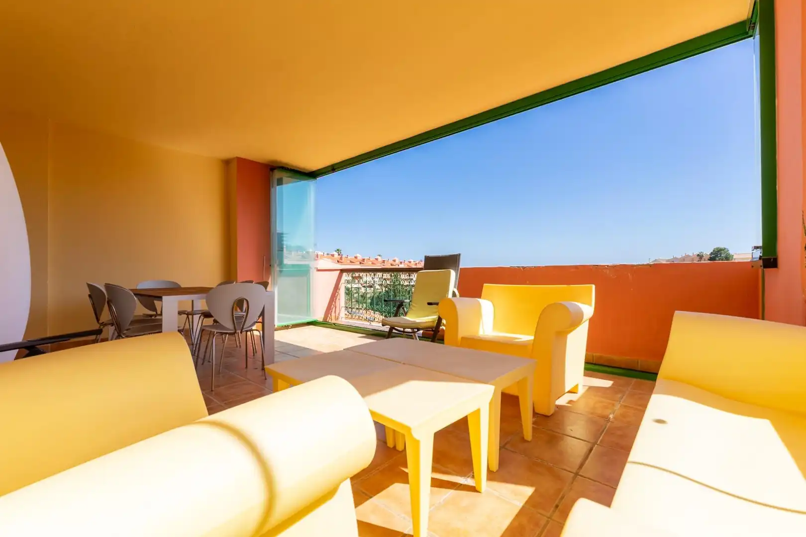 Terraza de Dúplex en venta en Fuengirola con Terraza, Trastero y Piscina comunitaria