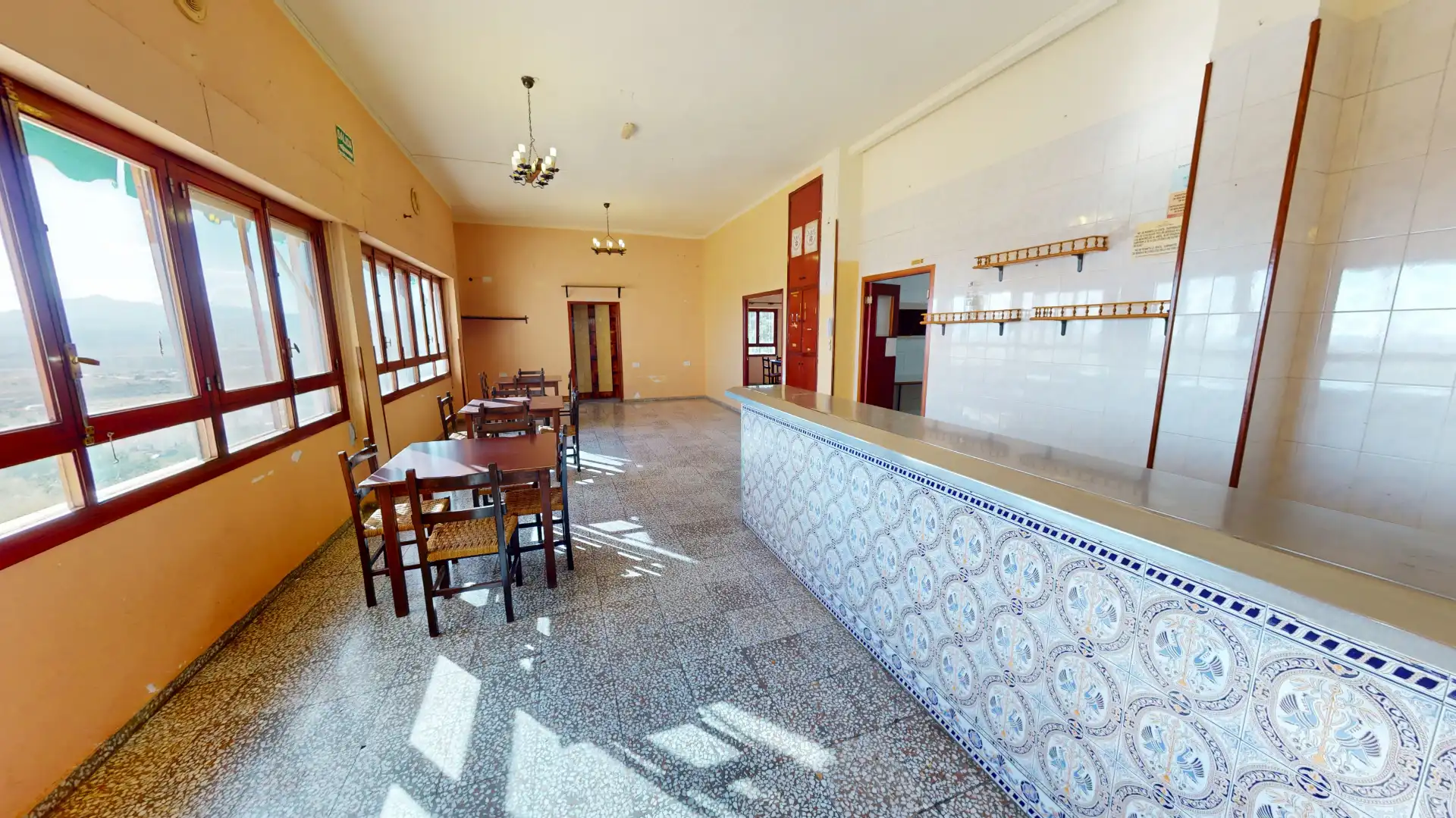 Commercial properties for sale in Busot  with Air Conditioner and Furnished