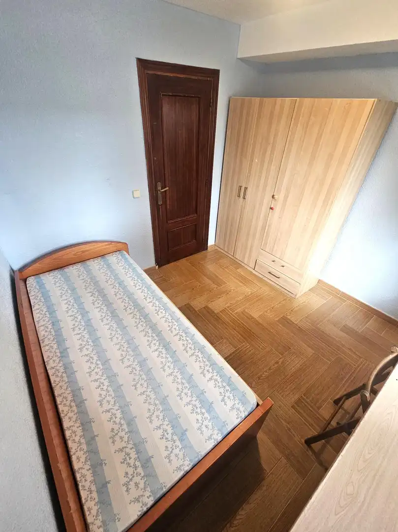 Habitación de Piso en venta en Madrid con Aire acondicionado y Calefacción