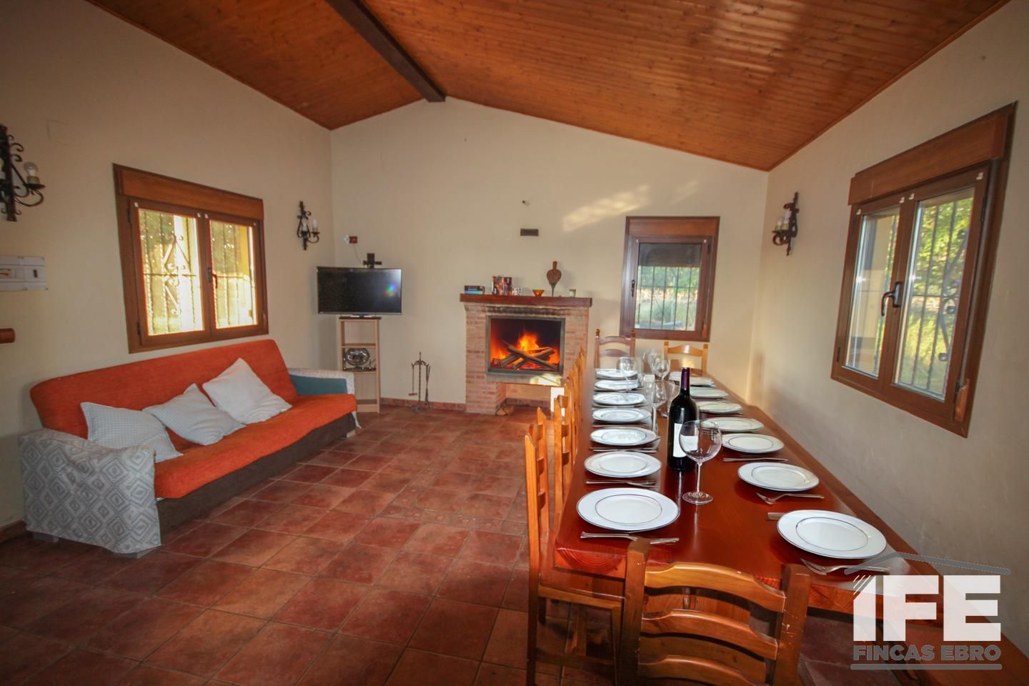 Comedor de Finca rústica en venta en Corella con Jardín privado