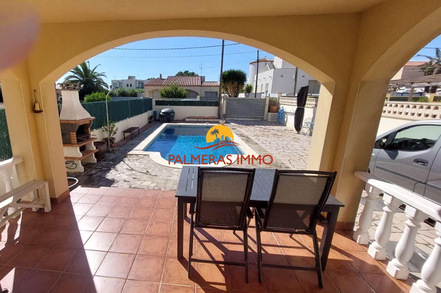 Piscina de Casa o xalet en venda en L'Ametlla de Mar  amb Traster, Piscina i Moblat