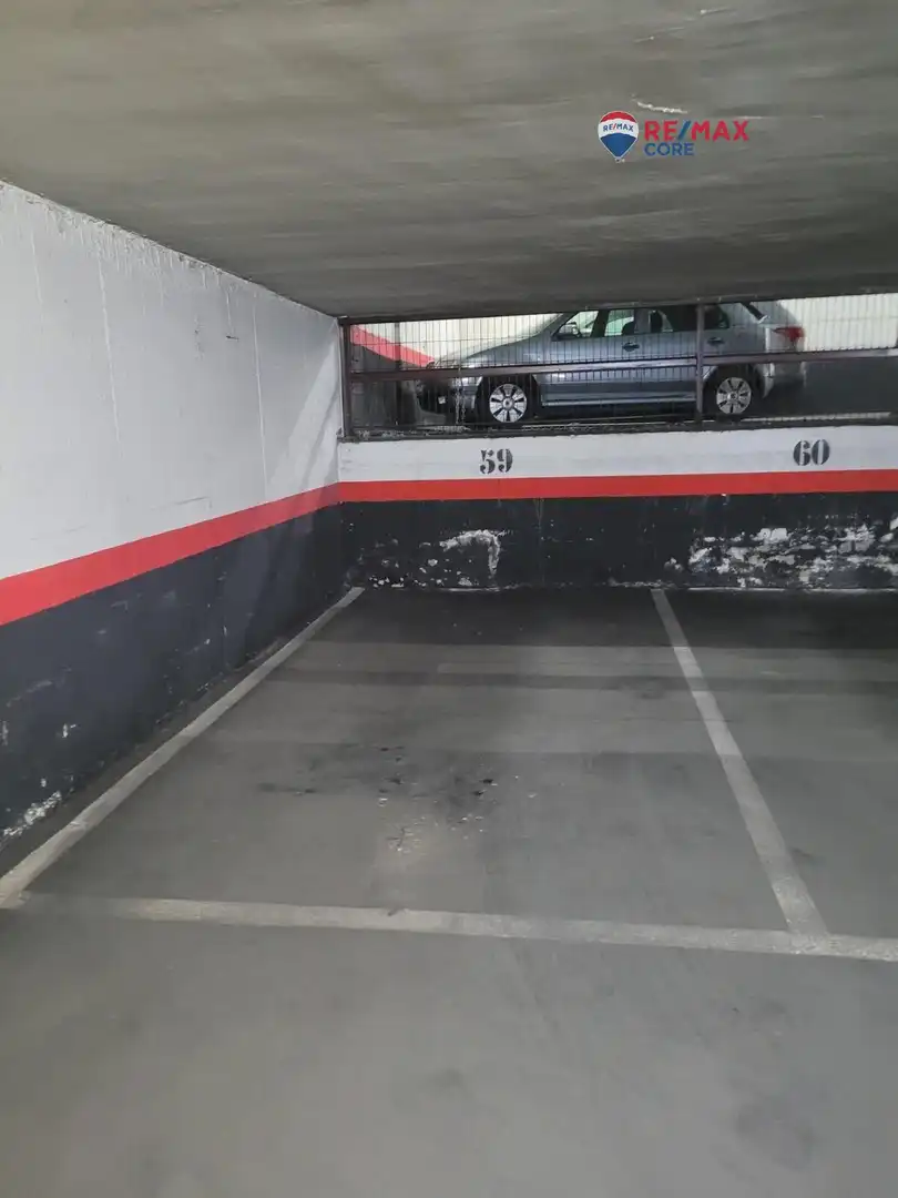 Einzelparkplatz zum Verkauf in Villaverde, imagen 4