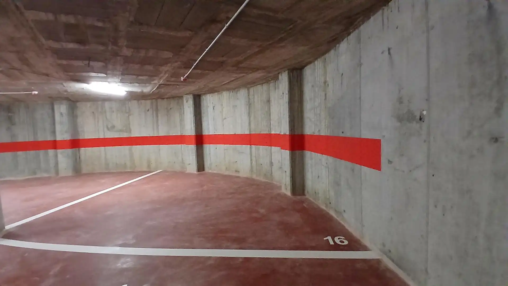 Parkplatz von Wohnung zur Miete in Poble Nou