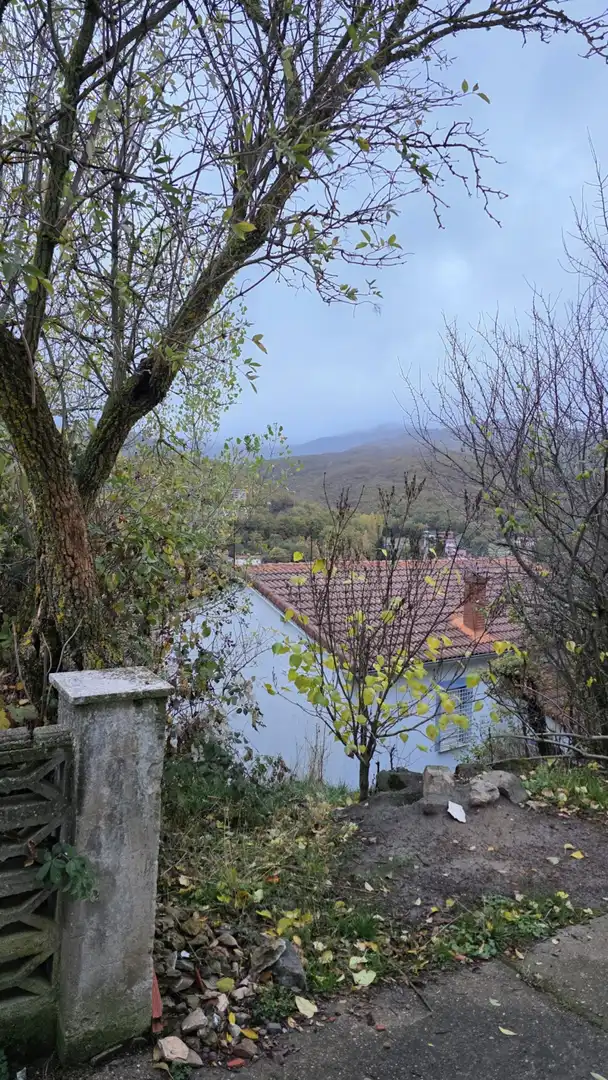 Vista exterior de Casa o chalet en venta en Barruelo de Santullán