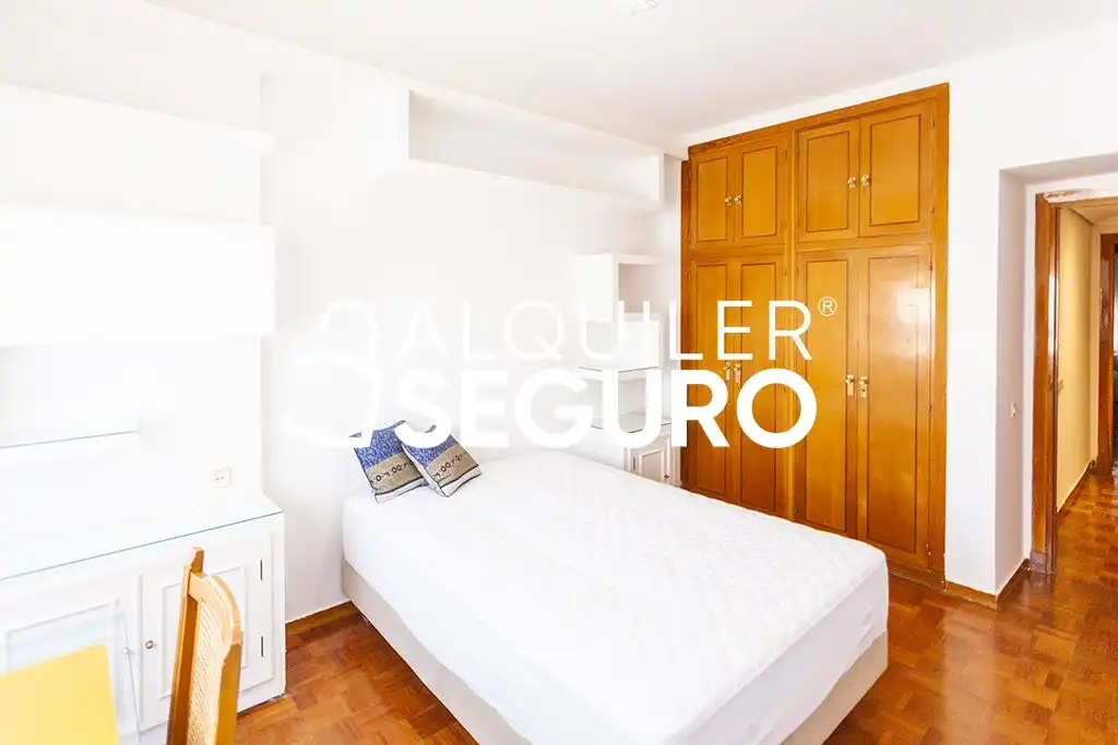 Piso con ascensor en alquiler en de Santa Cruz de Marcenado, imagen 12