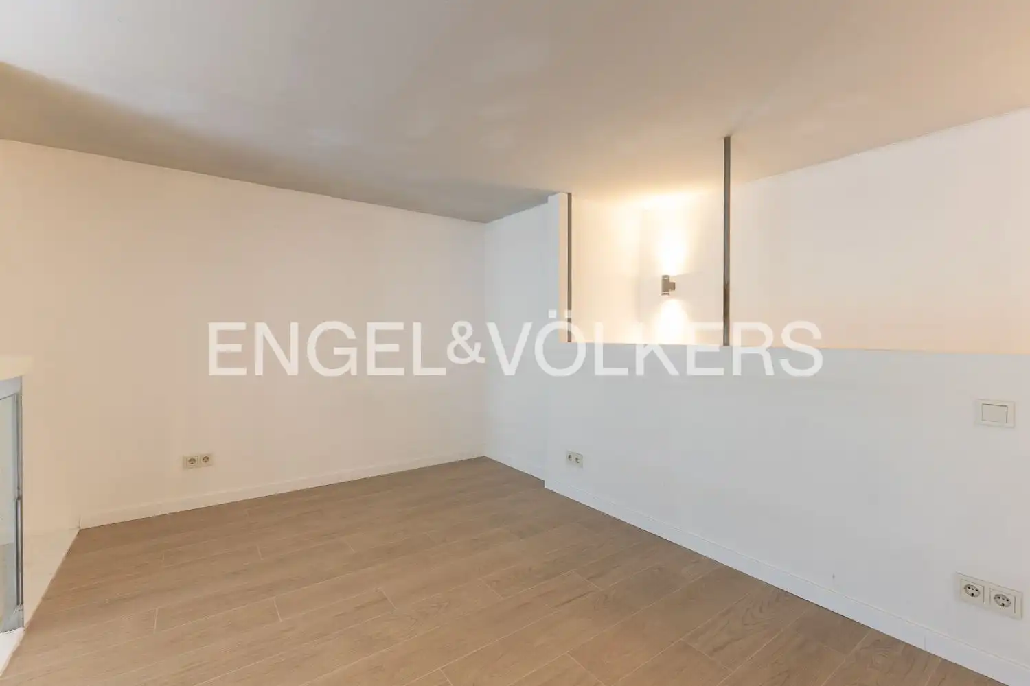 Piso de alquiler en Xirivella con Aire acondicionado, Calefacción y Jardín privado