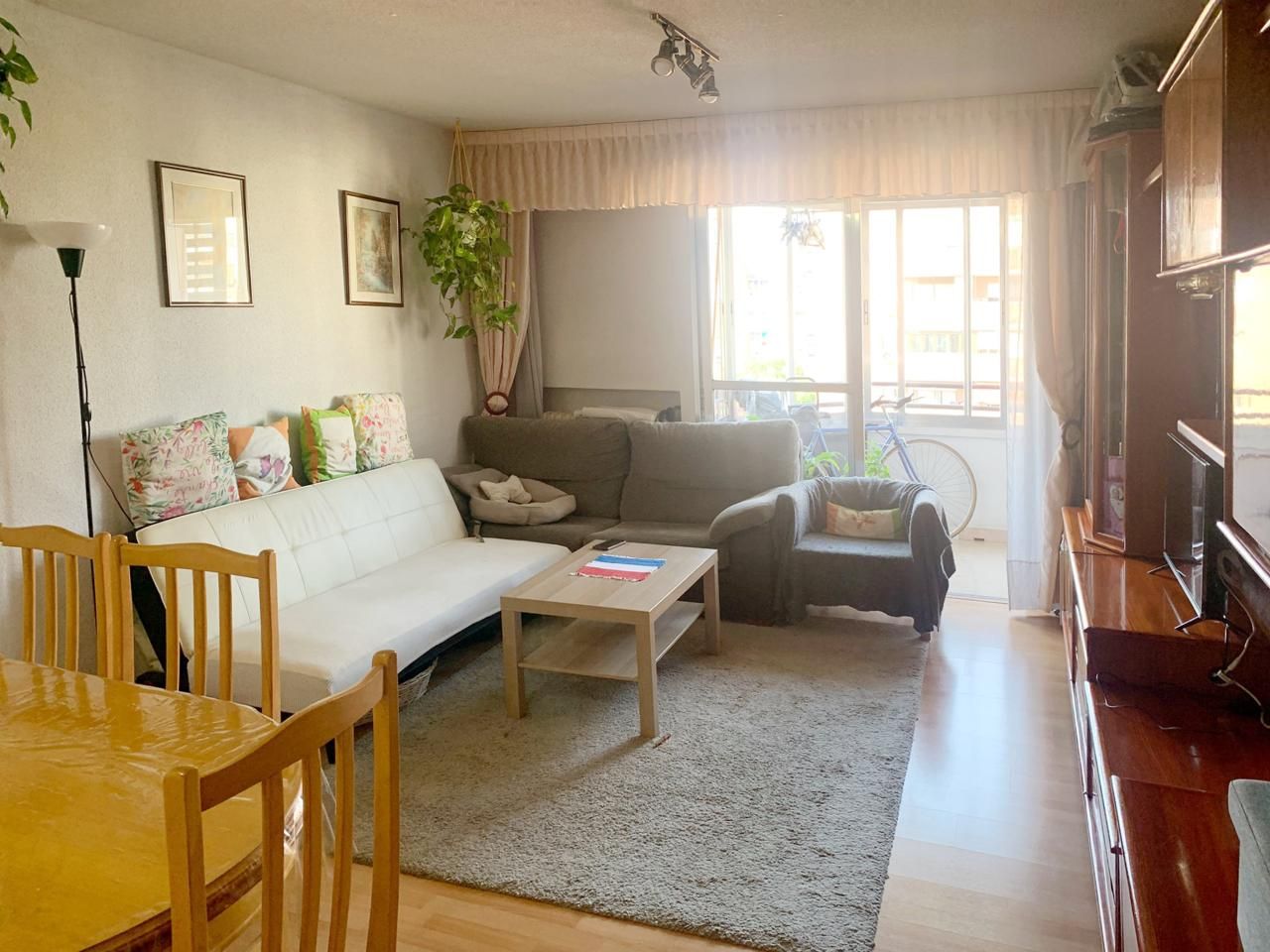 Living room of Flat for sale in  Madrid Capital  with Air Conditioner, Heating and Terrace