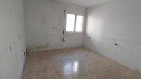 Bedroom of Flat for sale in Barberà del Vallès