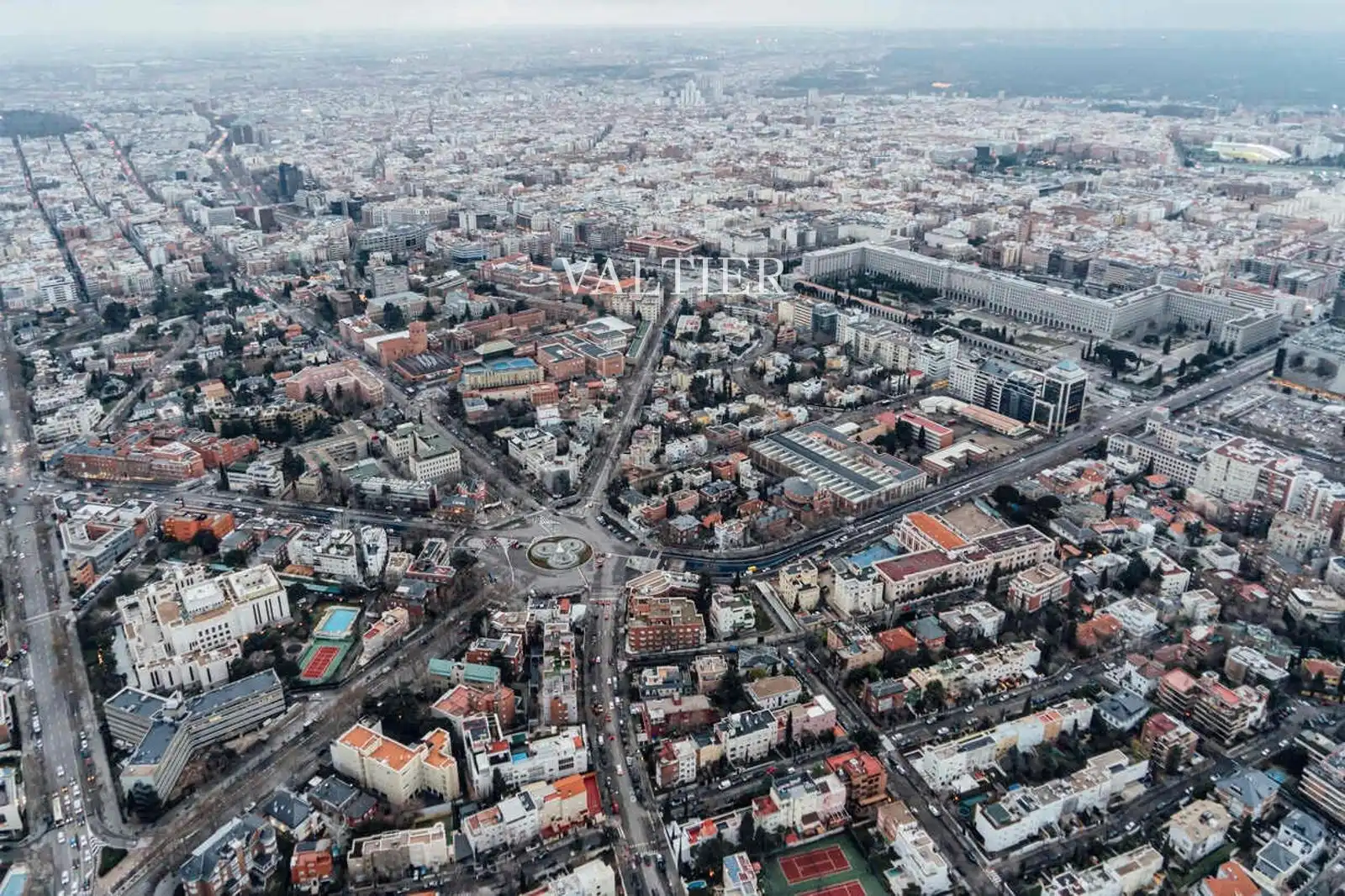 Vista exterior de Pis de lloguer en Madrid amb Aire condicionat, Terrassa i Moblat