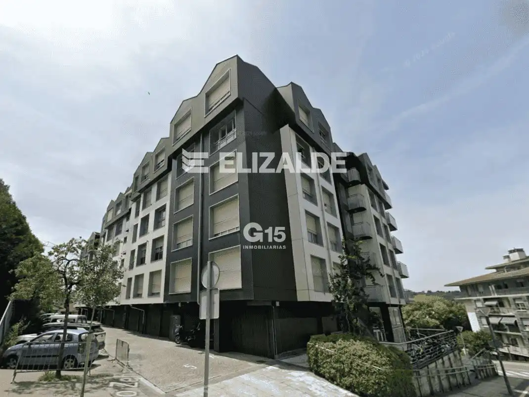 Außenansicht von Wohnung zum Verkauf in Astigarraga mit Balkon