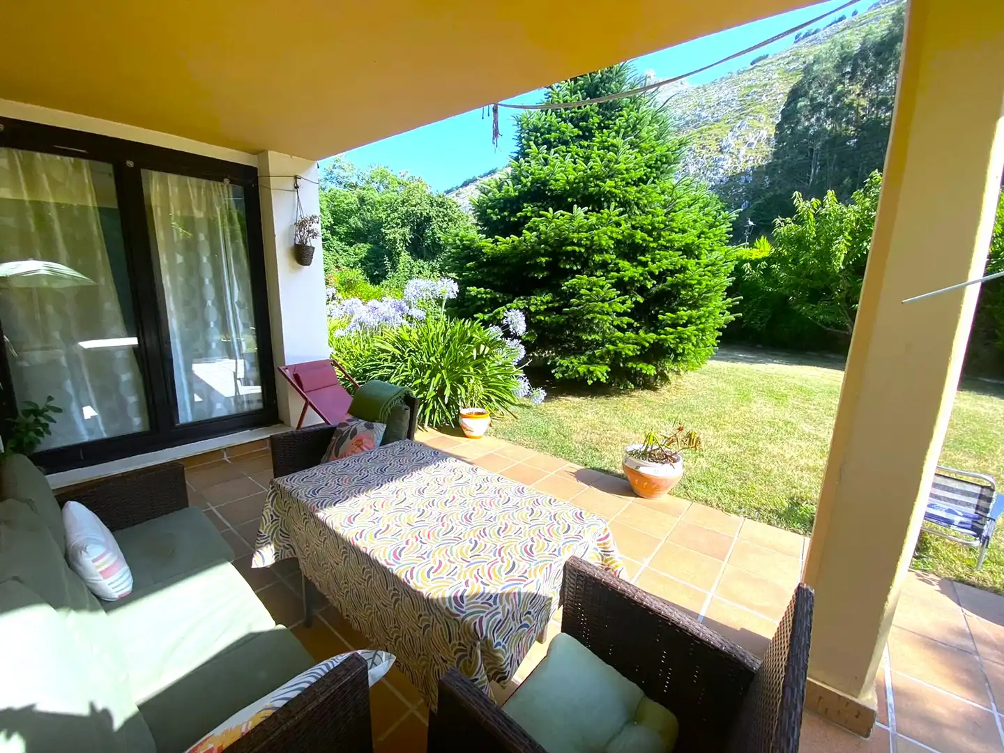 Garden of Houses for sale in Castro-Urdiales  with Heating, Private garden and Parquet flooring