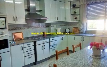 Kitchen of Flat for sale in Cangas   with Heating, Parquet flooring and Storage room