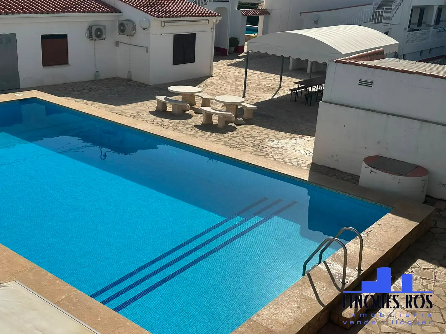 Piscina de Apartament en venda en Vinaròs amb Aire condicionat, Calefacció i Terrassa