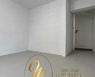 Box room to rent in Bilbao 