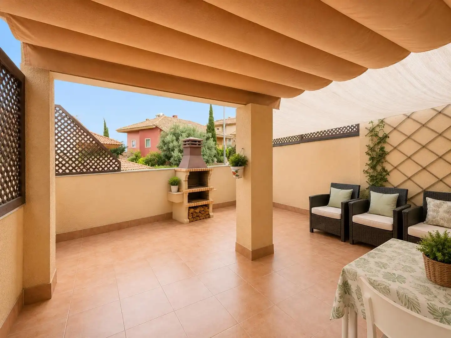Terrassa de Casa adosada en venda en Vícar amb Terrassa, Traster i Piscina comunitària