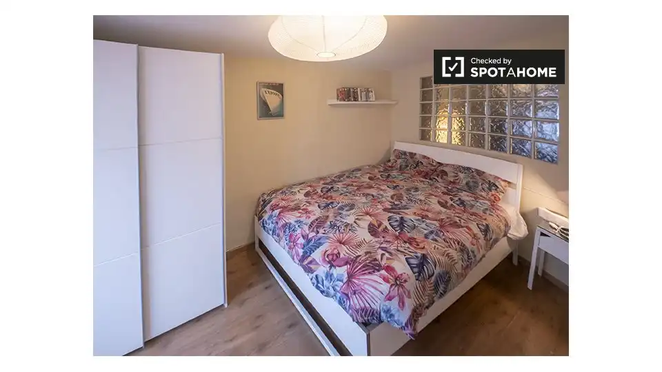 Flat with terrace to rent in L'Eixample, imagen 2