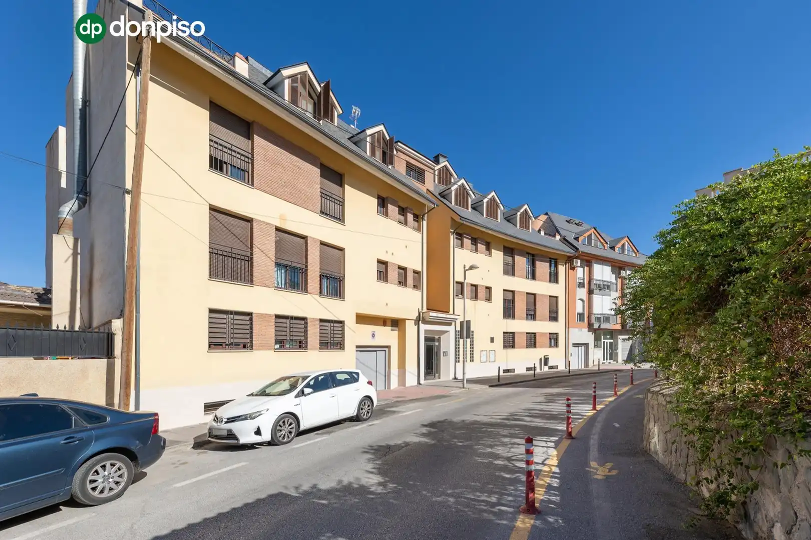 Flat with lift for sale in Avenida MADRID