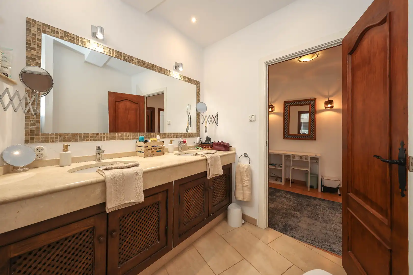 Baño de Casa adosada en venta en Tolox con Terraza y Amueblado