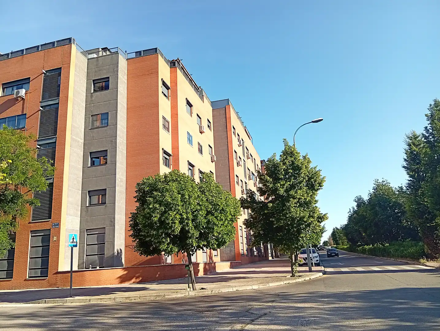 Vista exterior de Piso en venta en Valdemoro con Aire acondicionado, Calefacción y Jardín privado