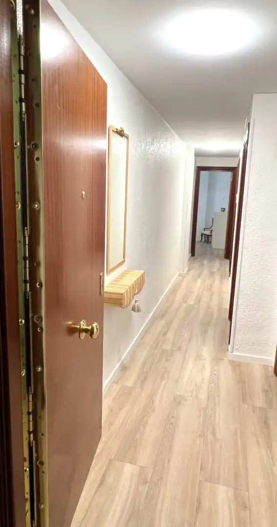 Piso de alquiler en Zaragoza con Calefacción, Amueblado y Horno