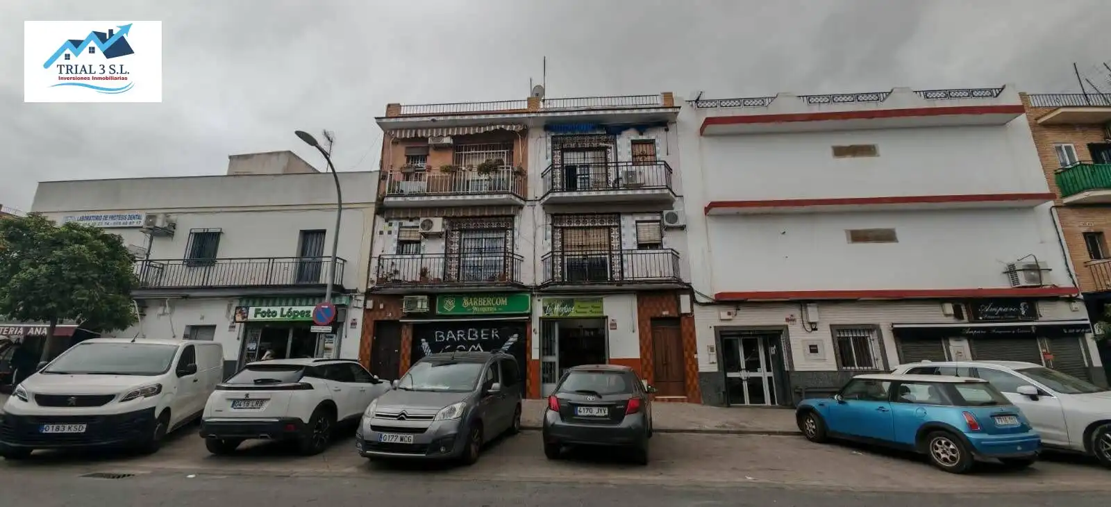 Vista exterior de Casa o xalet en venda en Sevilla