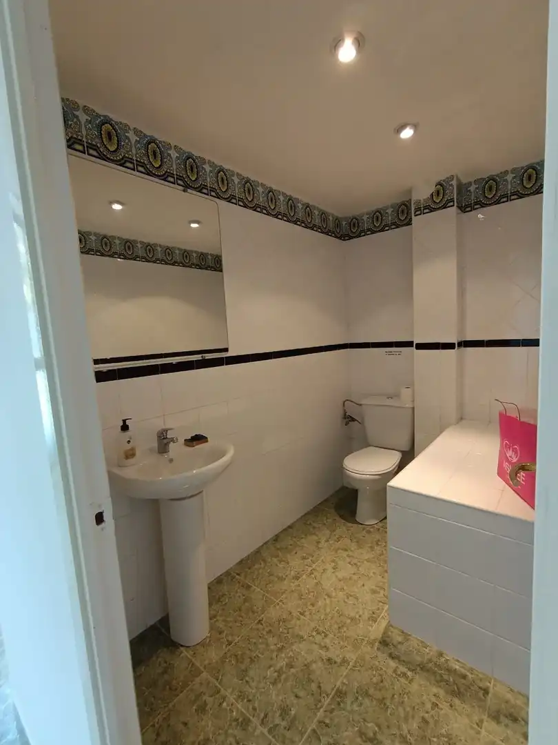 Business premises to rent in Vallirana, imagen 7