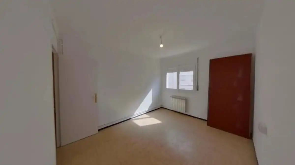 Schlafzimmer von Wohnung zum Verkauf in Girona