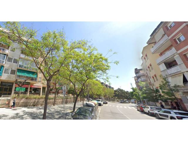 Piso en Venta en Can Tintorer - Can Tries