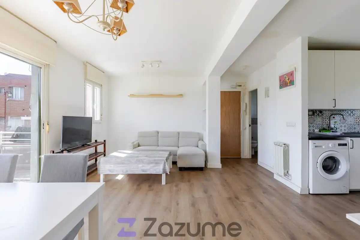 Flat for rent in C. de la Encomienda de Palacios, Pavones