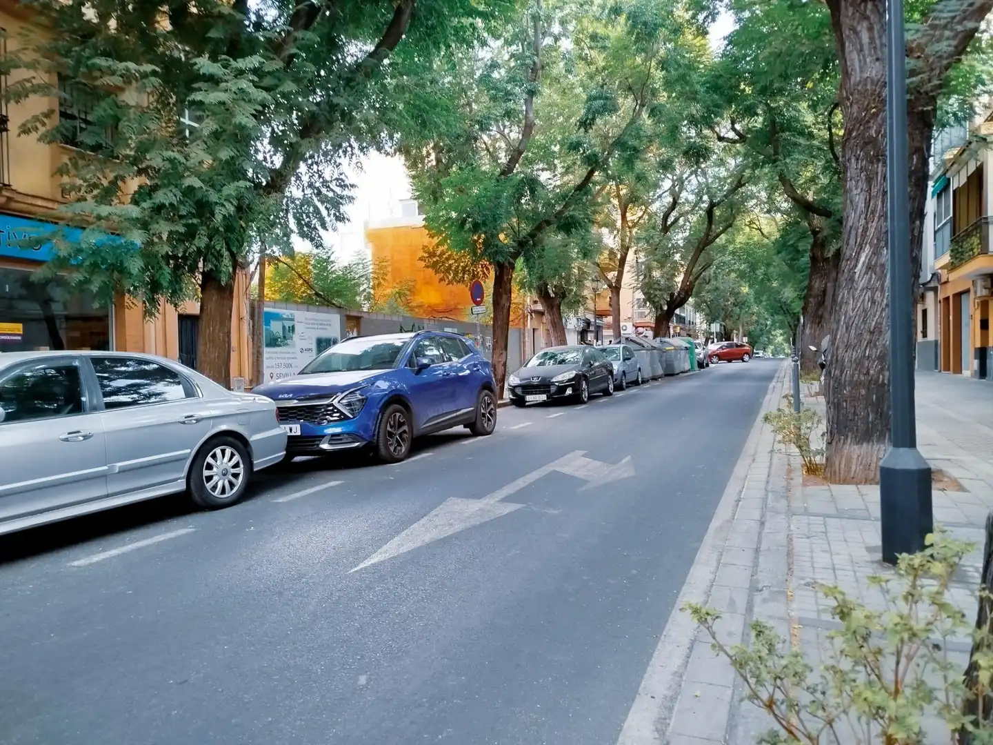 Exterior view of Houses for sale in Sevilla