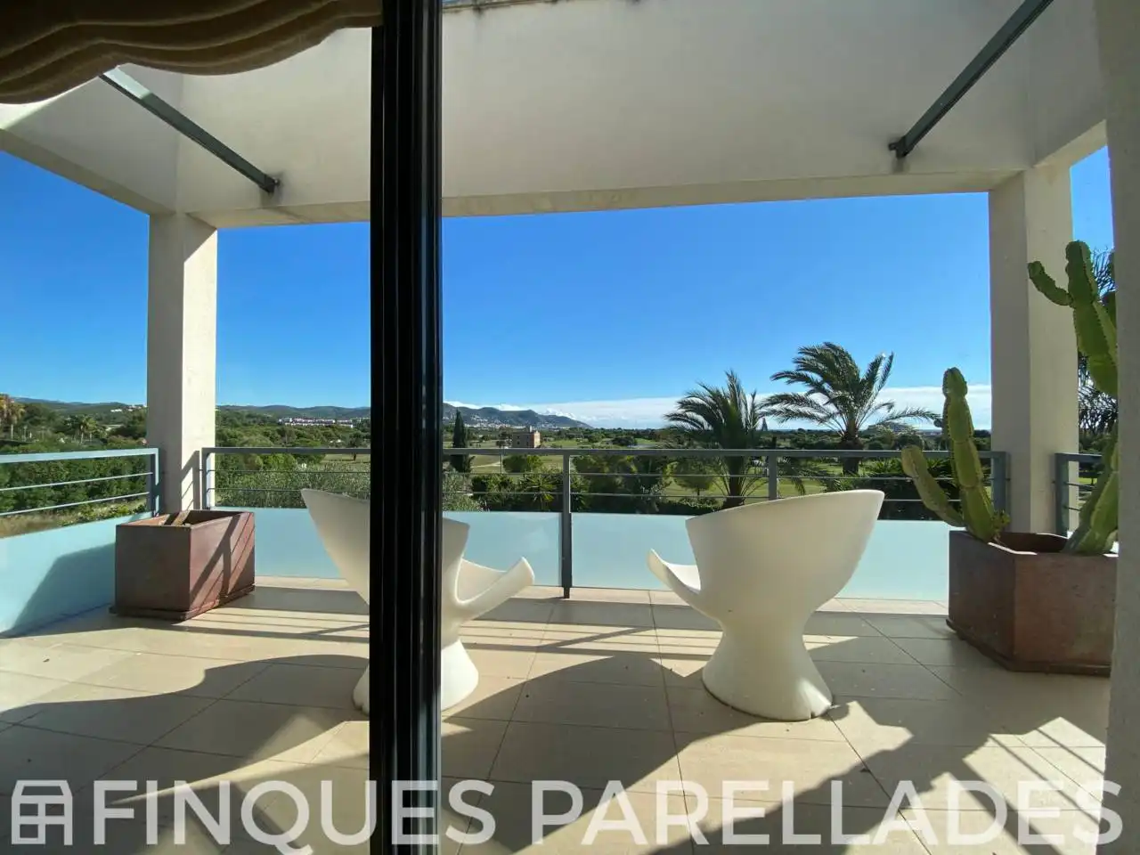 Terraza de Casa o chalet en venta en Sitges con Aire acondicionado, Calefacción y Jardín privado