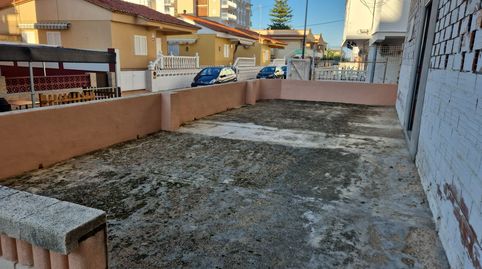 PLANTA BAJA EN LA PLAYA DE PILES A 2 CALLES DEL MAR