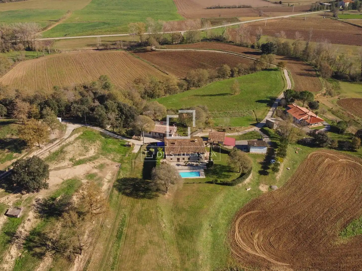Finca rústica en venta en Santa Pau con Jardín privado, Terraza y Trastero