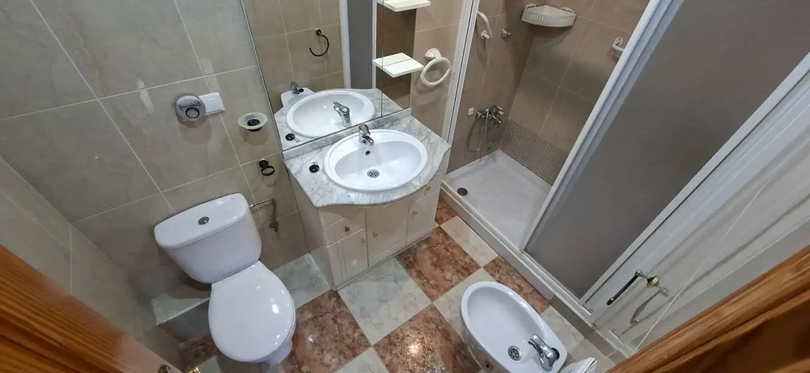 Bany de Pis en venda en Vélez-Málaga amb Aire condicionat i Terrassa
