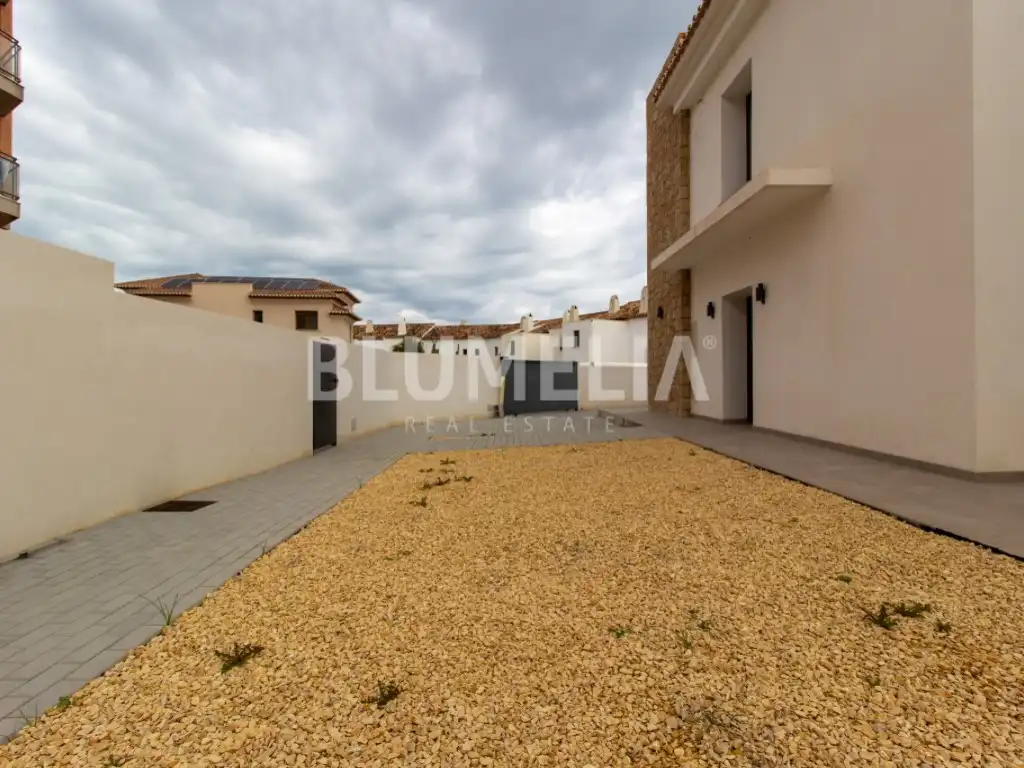 Houses for sale in Calle Constantino Gomez-La Xara, La Xara - La Sella