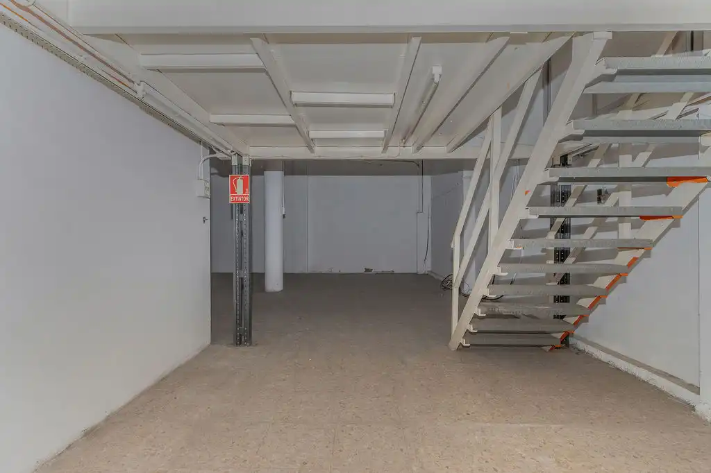 Local comercial en venda a C/ Palauet, imagen 9