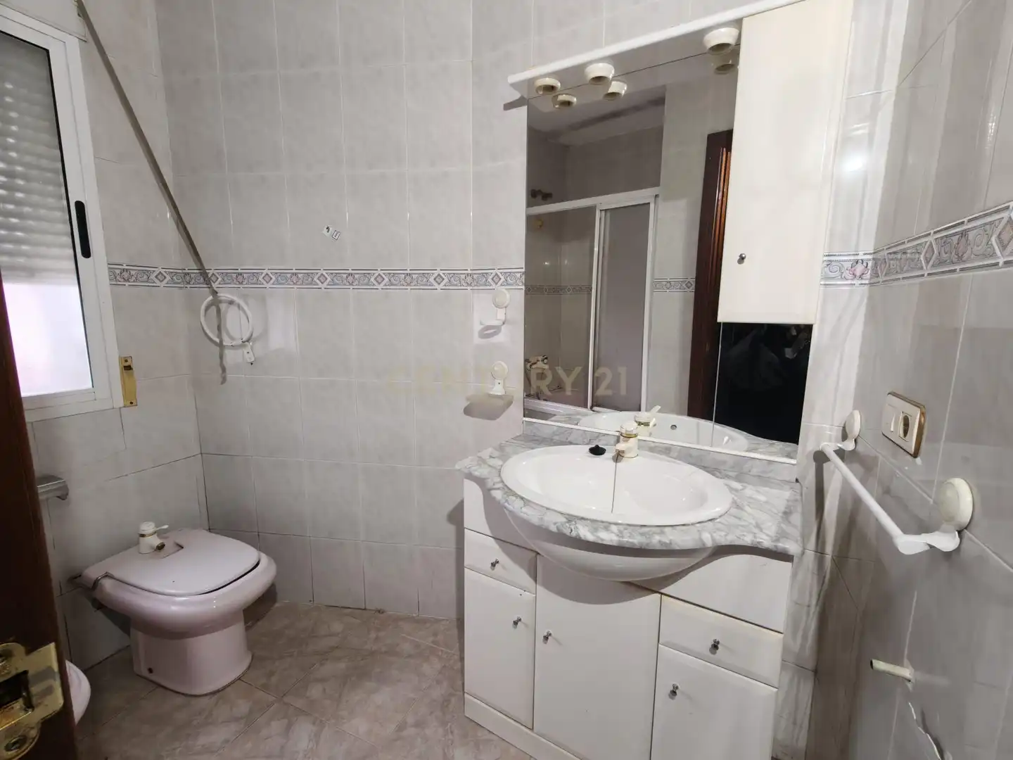 Casa en venta en Calle María Guerrero, Madroñera, Spain 2, imagen 9