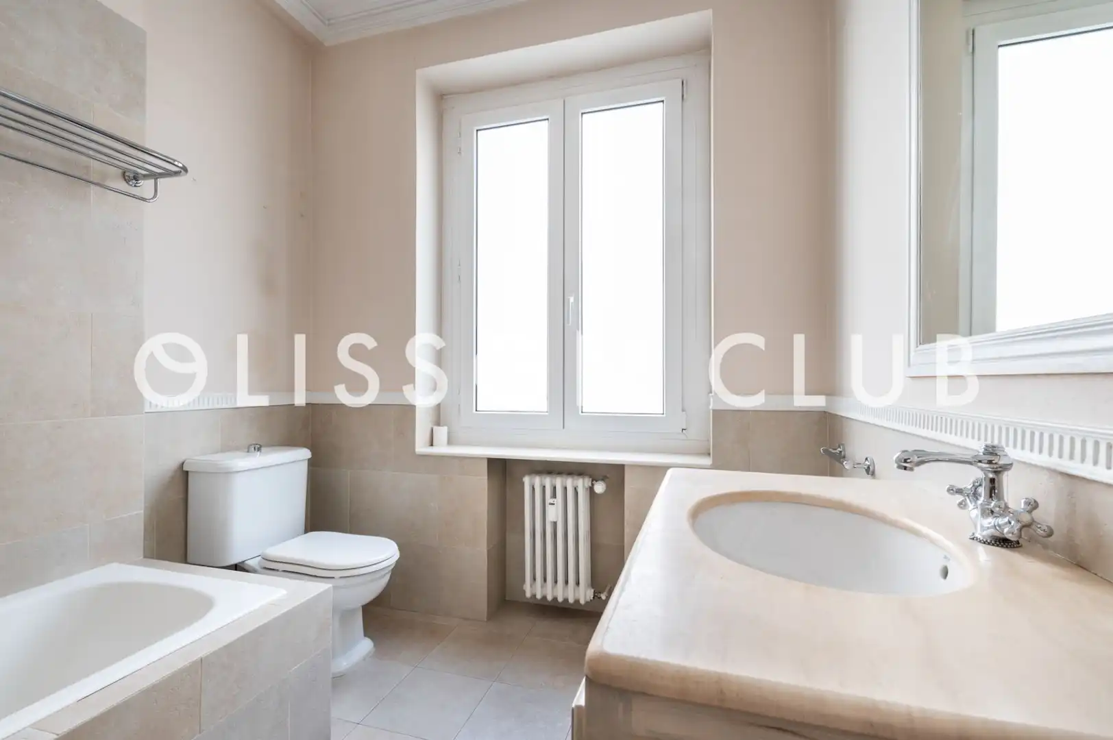 Baño de Piso en venta en Madrid con Aire acondicionado, Calefacción y Terraza
