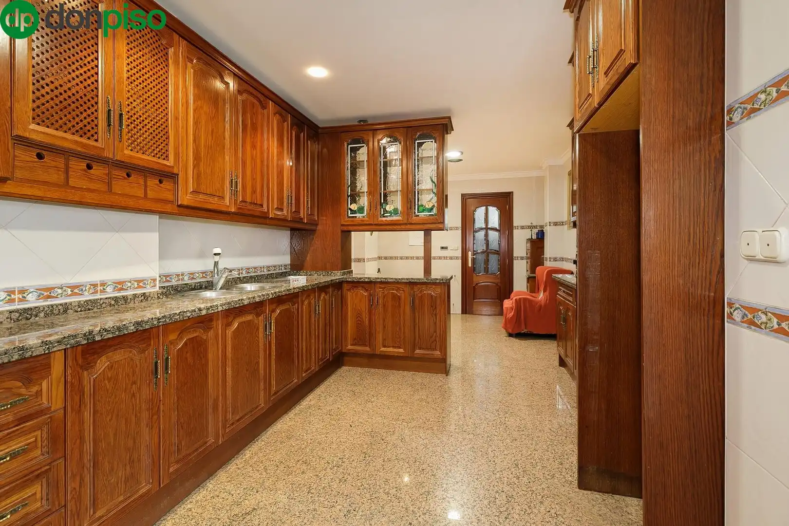 Kitchen of Houses for sale in Granada  with Private garden, Terrace and Storage room