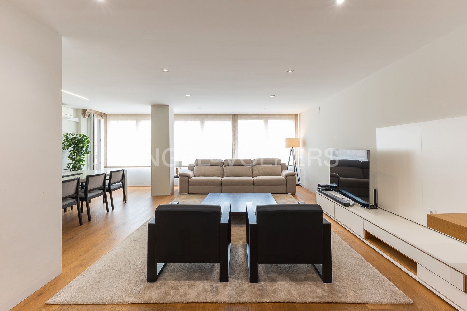 Living room of Apartment for sale in Castellón de la Plana / Castelló de la Plana  with Air Conditioner, Heating and Parquet flooring