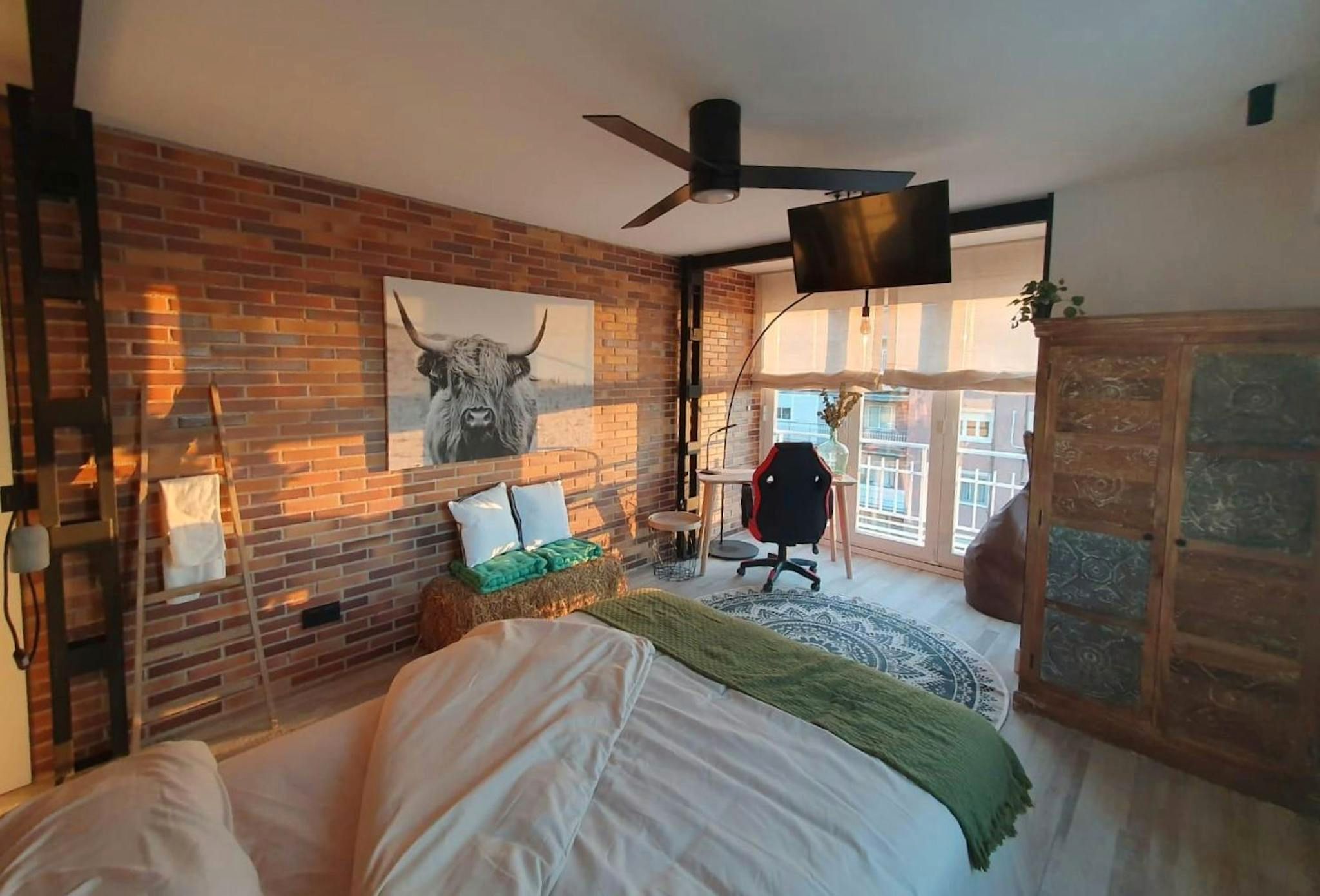 Dormitori de Pis de lloguer en  Madrid Capital amb Aire condicionat, Calefacció i Rentadora