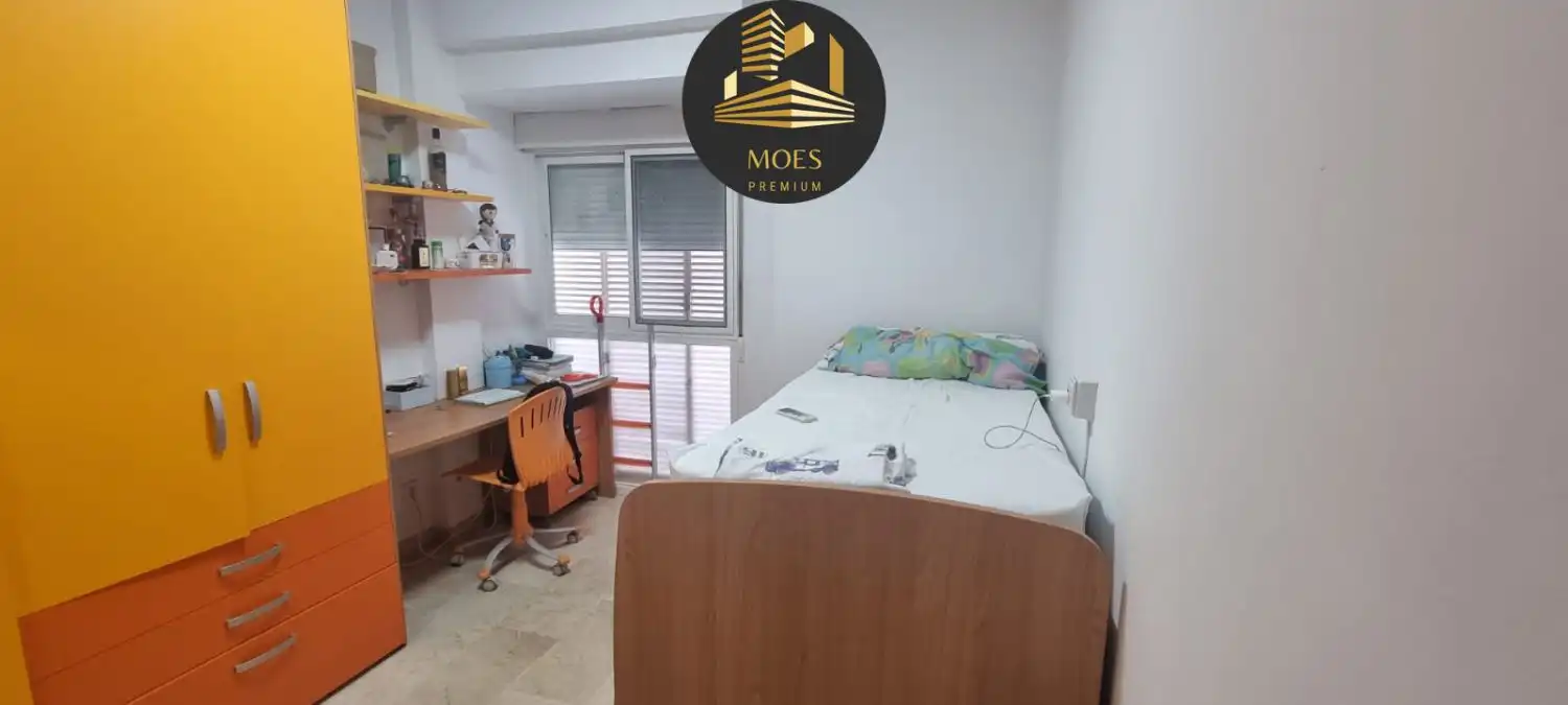 Casa con jardín en venta en Renfe - Bulevar 1ª y 2ª Fase, imagen 10