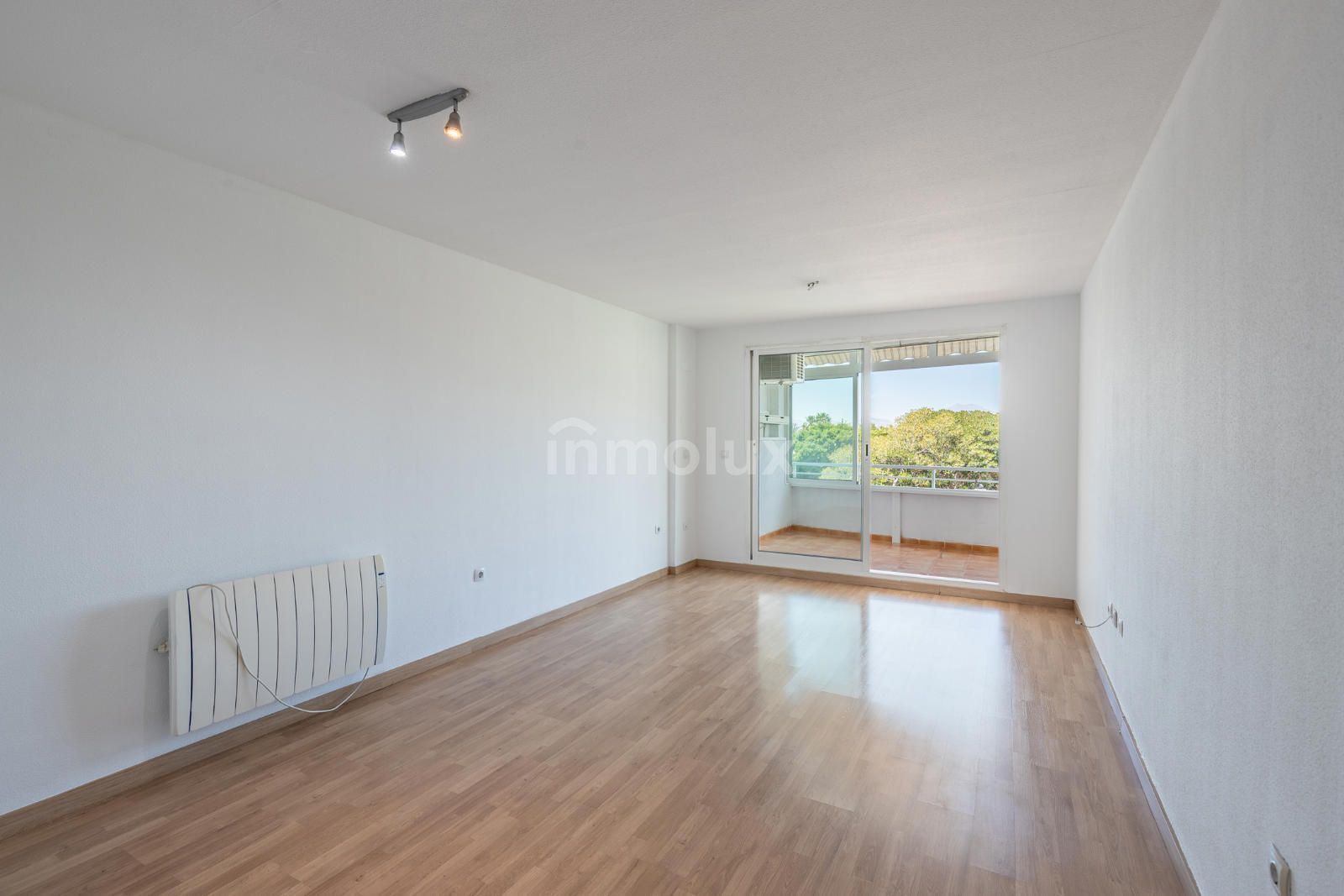 Sala d'estar de Pis en venda en Alicante / Alacant amb Aire condicionat, Calefacció i Terrassa