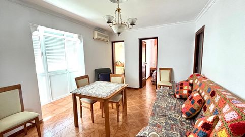 Foto 2 de Piso en venta en Villamartín, Cádiz