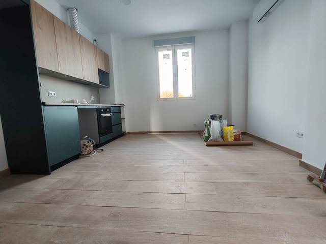 Piso en Venta en Calle de Reinosa en La Serna