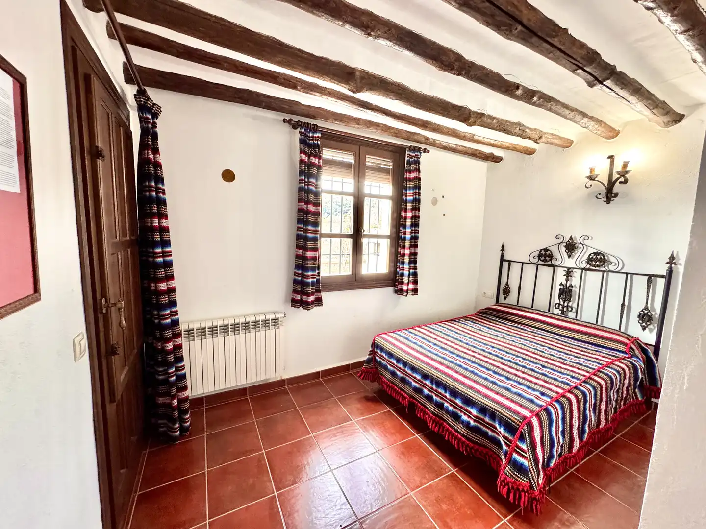 Bedroom of Buildings for sale in Juviles  with Alarm
