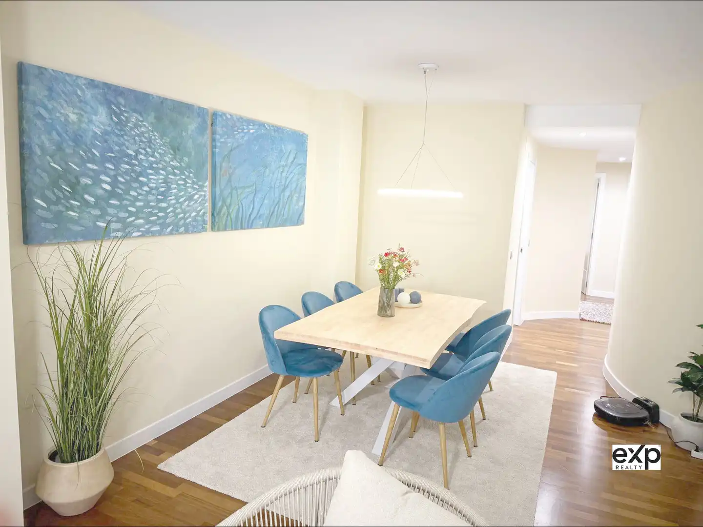 Comedor de Piso en venta en Llanes con Calefacción, Terraza y Amueblado