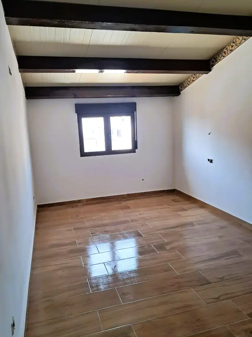 Habitación de Casa adosada en venta en Bigastro con Terraza, Trastero y Balcón