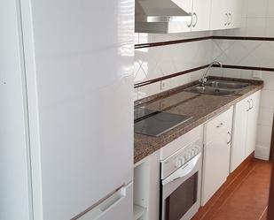 Kitchen of Flat to rent in Algeciras