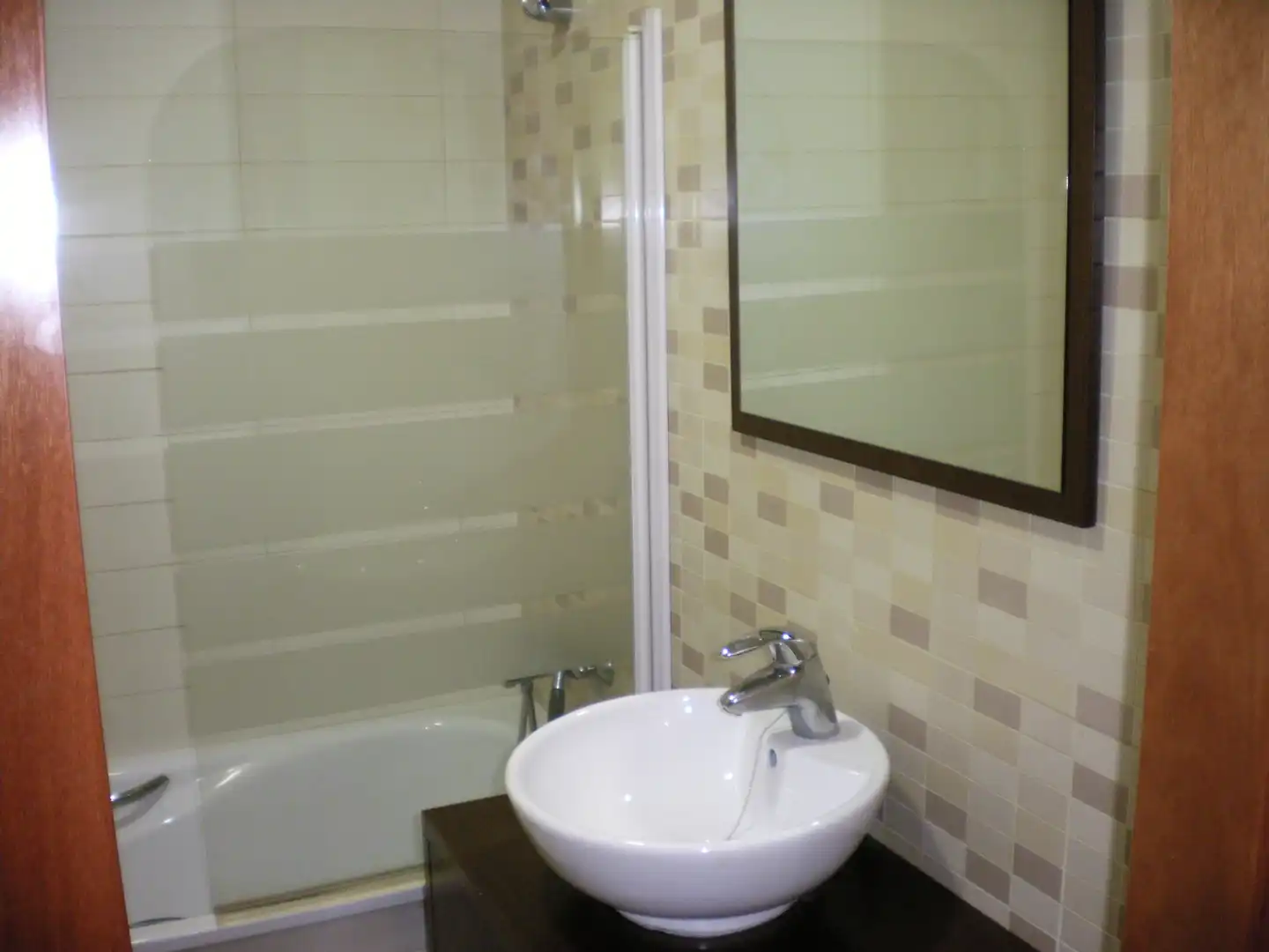 Bathroom of Flat for rent in Terrassa  with Heating, Parquet flooring and Oven